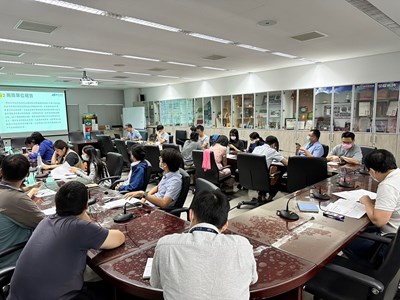 開放資料檢討會議進行照片