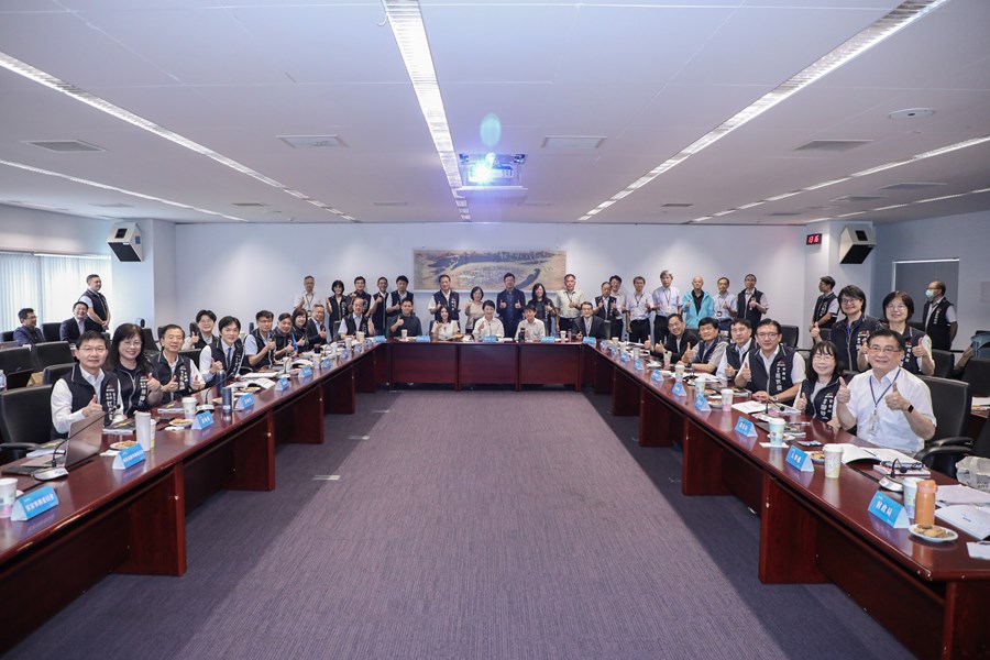 台中市政府於昨(29)日下午舉辦「生成式AI首長班」