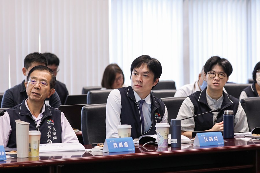 市府各機關首長共同參與 (3)