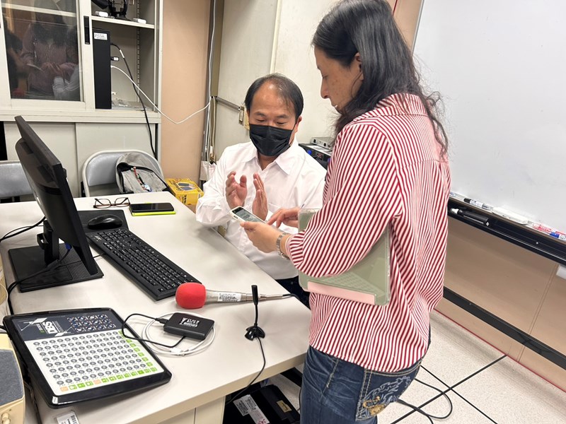 學員課後跟講師請益