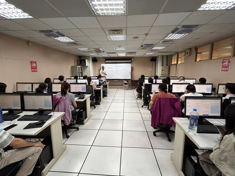 各機關派員參加課程